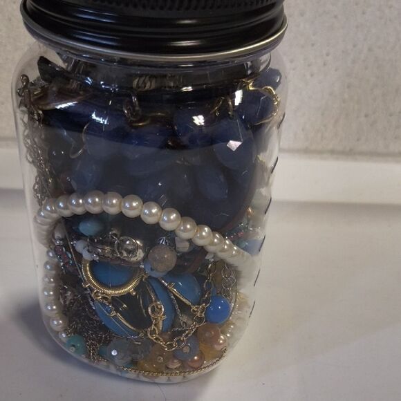 Mystery Jewelry Jar #39 - Picture 2 of 5